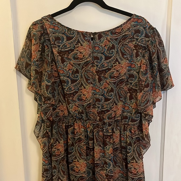 Loop 18 Floral Printed Dress with Flutter Sleeves (Juniors 17/19) - Picture 4 of 7